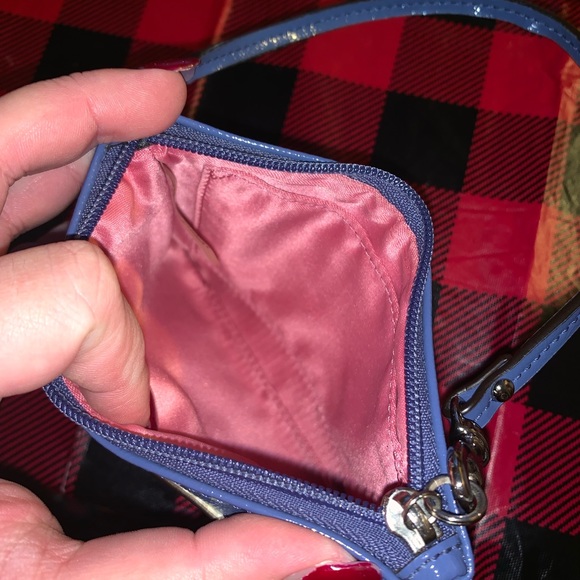 Coach wristlet - Picture 5 of 5